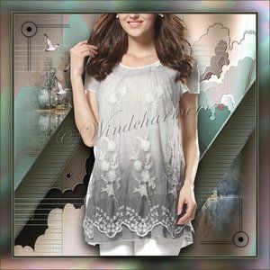 Simply Couture Gray Floral Lace Short-Sleeve Top